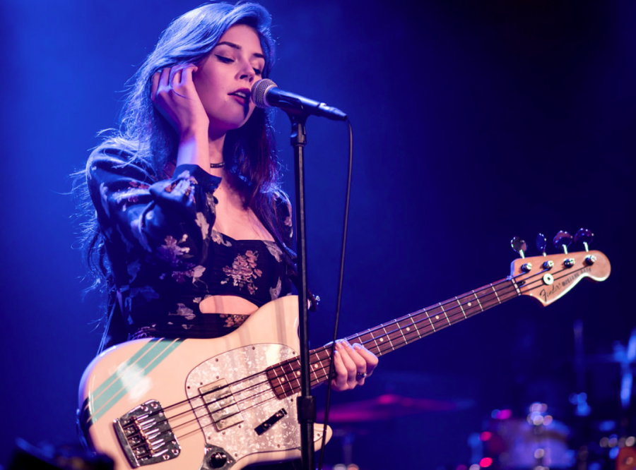 Elise performing live at the Teragram Ballroom in downtown Los Angeles on August 19, 2017.