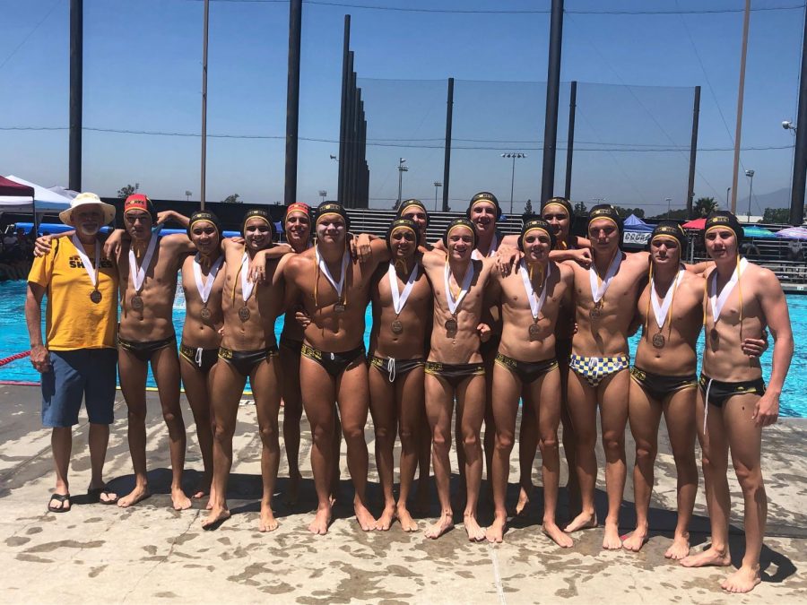 Many members of the Bishop’s water polo team played in the John Hale Tournament with Shores Water Polo. Photo courtesy of Wes Spieker ('21).