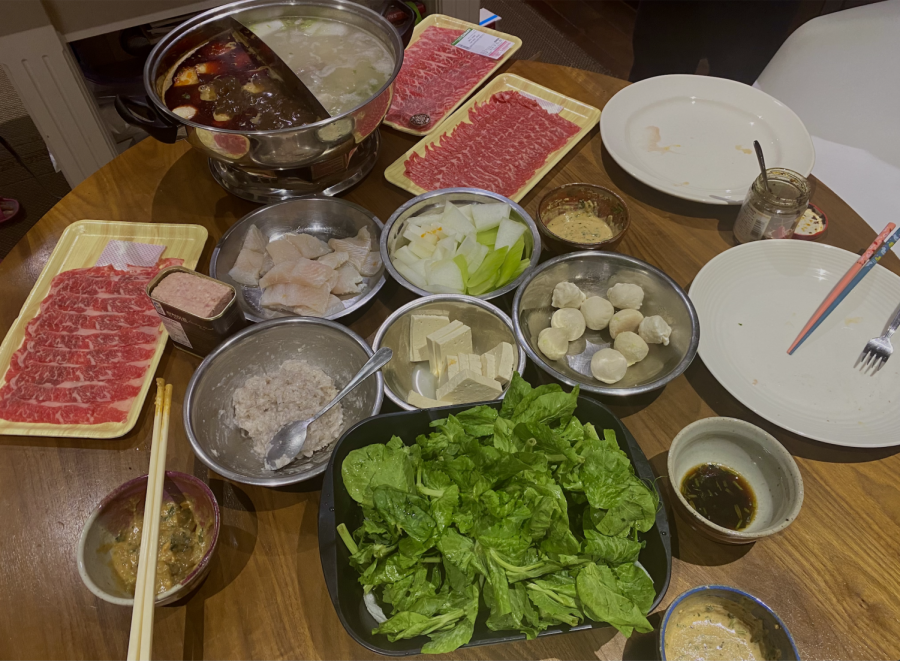 Hotpot is one of my favorite meals because it is truly an experience. With each ingredient and a delicious dipping sauce all ready for you, it’s hard to resist the urge to dig in immediately. 