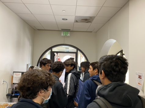 Students use milkbreak to get a snack or even to supplement breakfast. The snack bar’s lines are often the most crowded, showing that morning snacks are in high demand. 