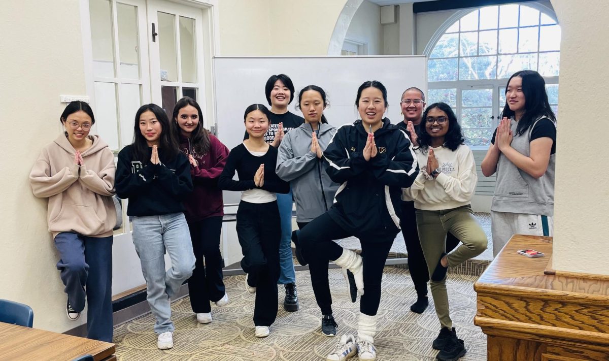 The Bishop’s Yoga Club meets on Mondays, Tuesdays, and Wednesdays after office hours on the lawn outside the Alumni Courtyard for their sessions. On the rainy February 7, however, the group met indoors for their practice.