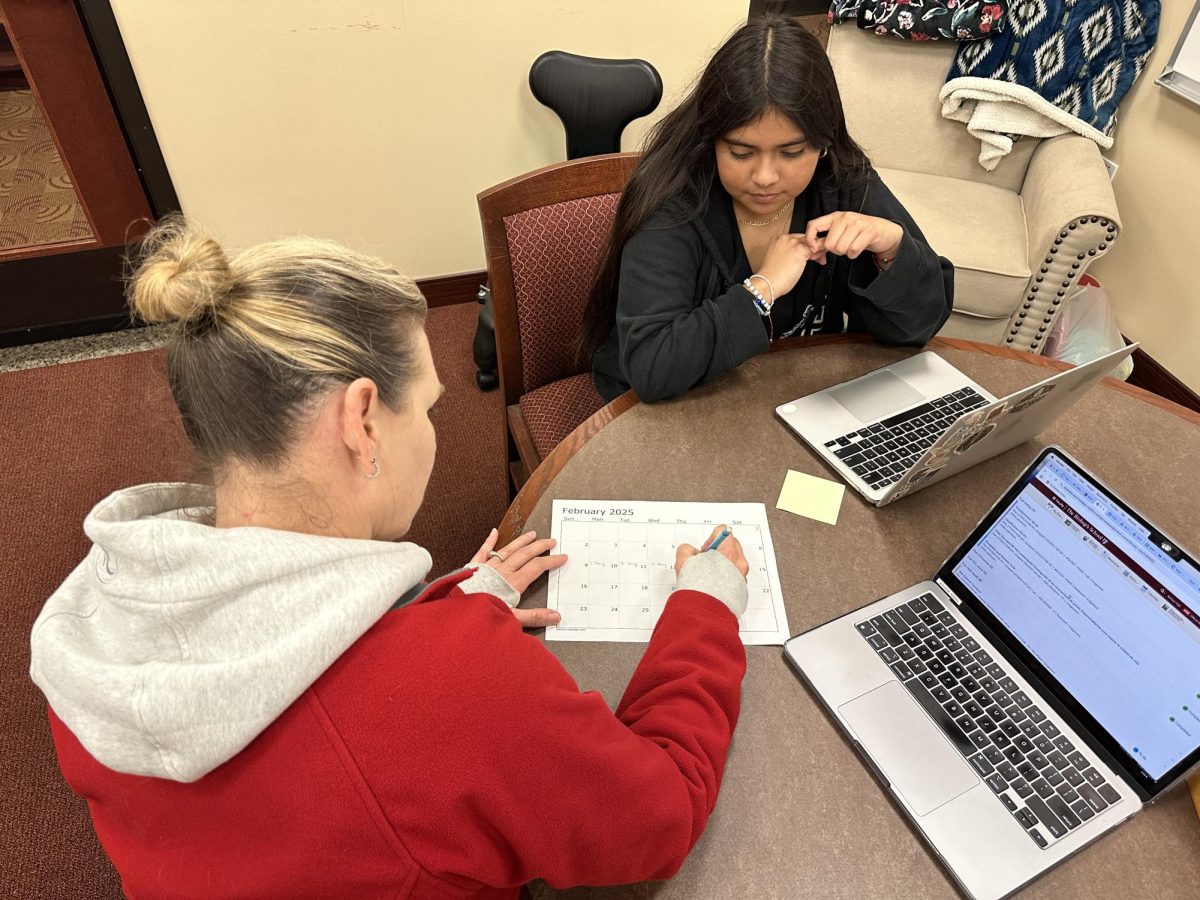 Paula Venancio (‘26) and Learning Specialist Ms. Jennifer Miller work together to organize Paula’s busy schedule. The Bishop’s Learning Center is located on the upper floor of the library. The Learning Center team consists of Dr. Ramos, Mrs. Mattox, and Learning Specialist Ms. Jennifer Miller, supporting students who either seek extra help in their classes or have learning profiles.