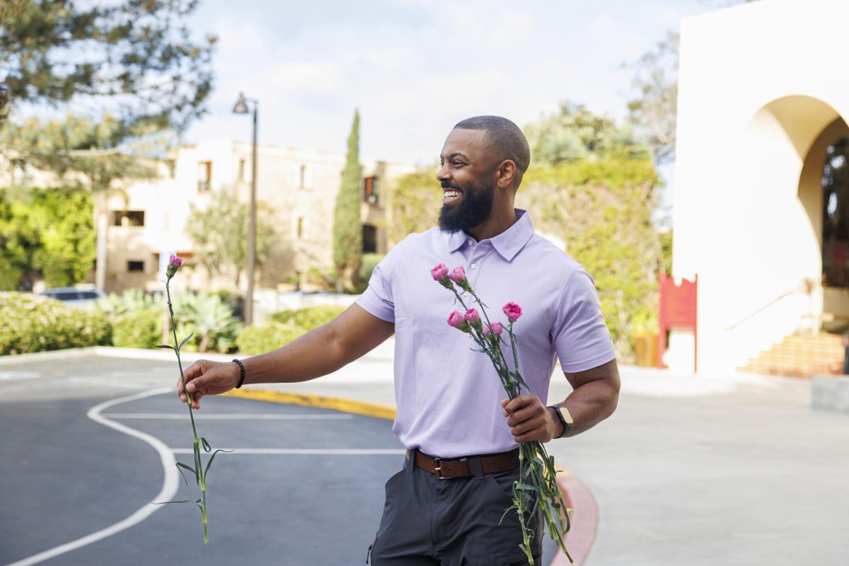 Mr. Sheldon Davis handed out carnations as a part of Valentine's Day, on the morning of February 13th as buses rolled into Bishop’s grounds. He said his morning appearances are part of an effort to “get a lot of face time” with students and faculty.

