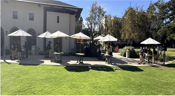Students gravitate towards the terrace during lunch and swarm the tables. The red flag doesn’t deter anyone from using it as their “home base” for the day.